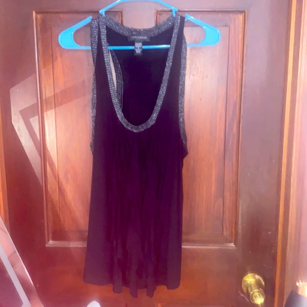 Cable & Gauge Plunging black top with ruffles Size M